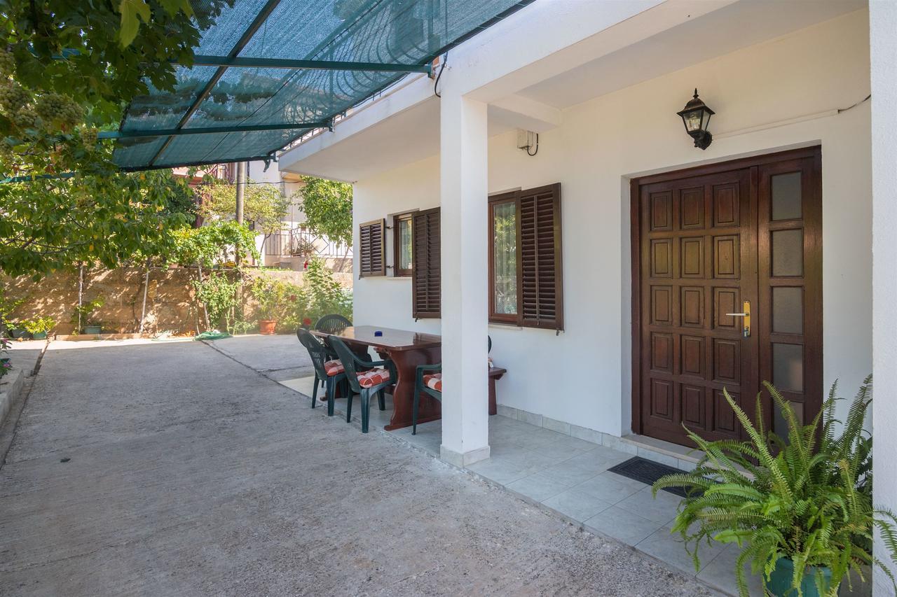 Apartment Vinka Trogir Exterior foto